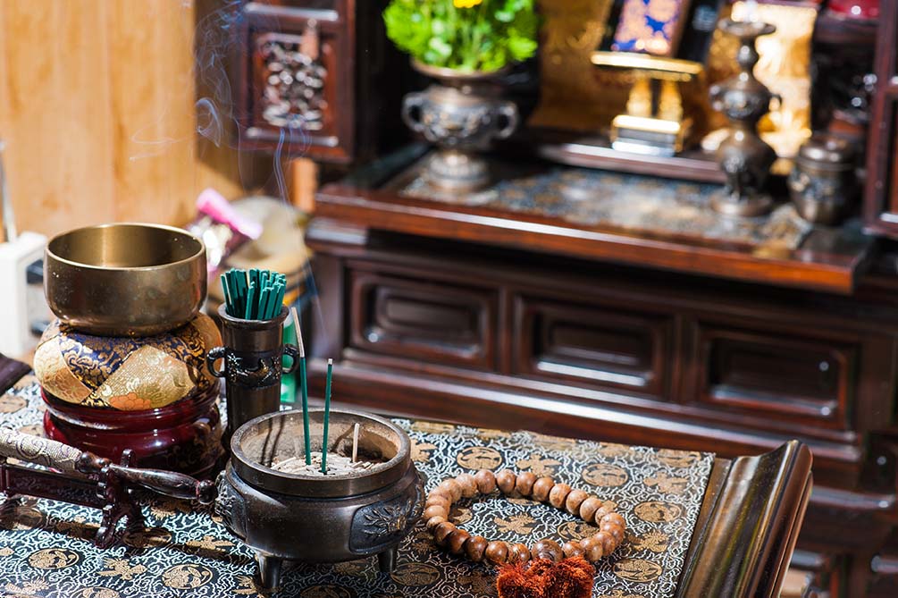 八女福島仏壇の歴史 今も語られる誕生の逸話とは?