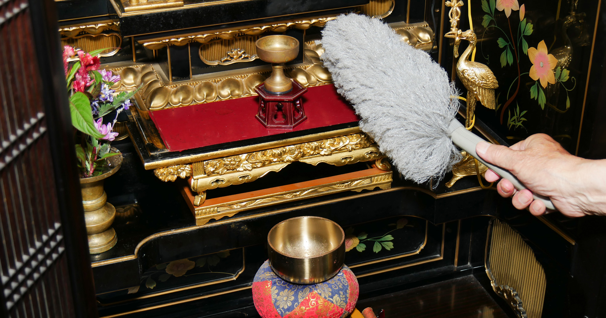 仏壇のお洗濯・クリーニング – 長年の汚れをどう落とす?お洗濯の流れと注意点