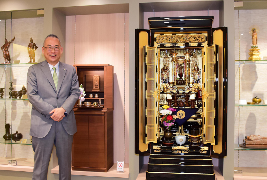 コロナV字回復を支えた「最上のおもてなし」/お仏壇のはせがわ 代表取締役社長・新貝三四郎氏に聞く【いい仏壇トップ対談】