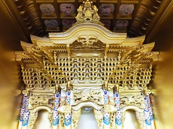 銭辰堂 美術仏壇 白檀塗 浄土真宗本願寺派用4-2