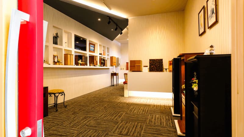 おの佛宝堂 真美ヶ丘本店別館ショールーム 内観写真